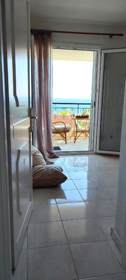 Villa Βianca In Sithonia Gerakini Bagian luar foto