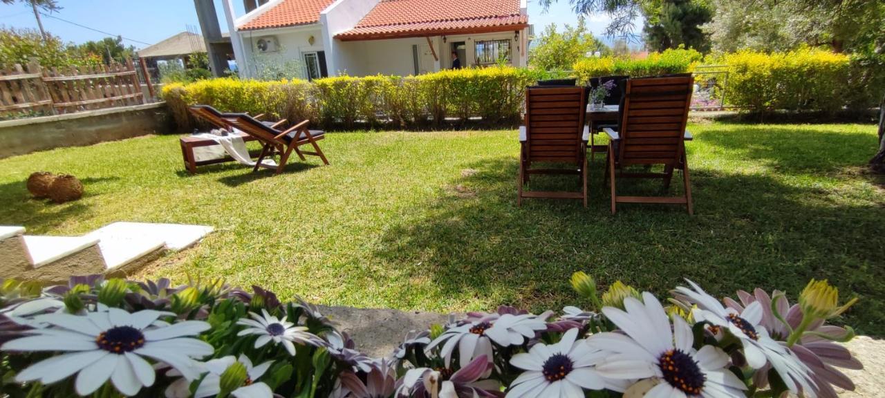 Villa Βianca In Sithonia Gerakini Bagian luar foto