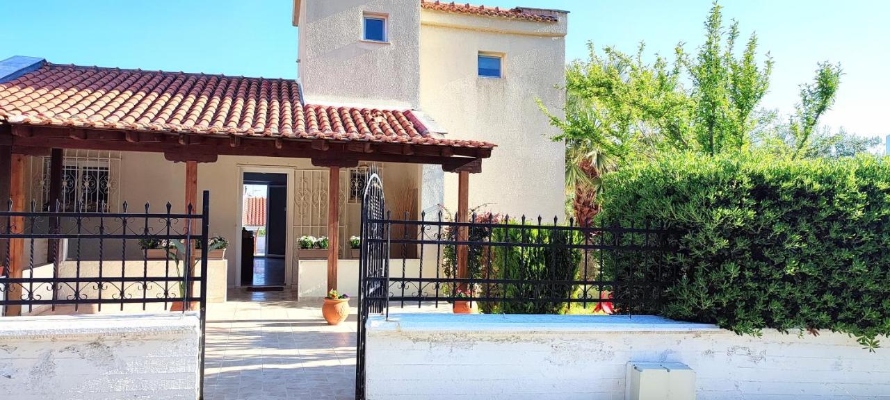 Villa Βianca In Sithonia Gerakini Bagian luar foto
